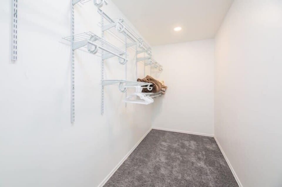 Walking closet