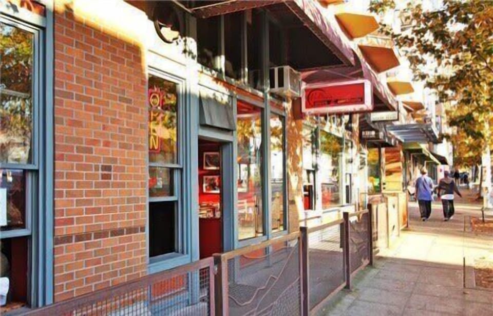 Belltown Pizza right around the corner, yum!