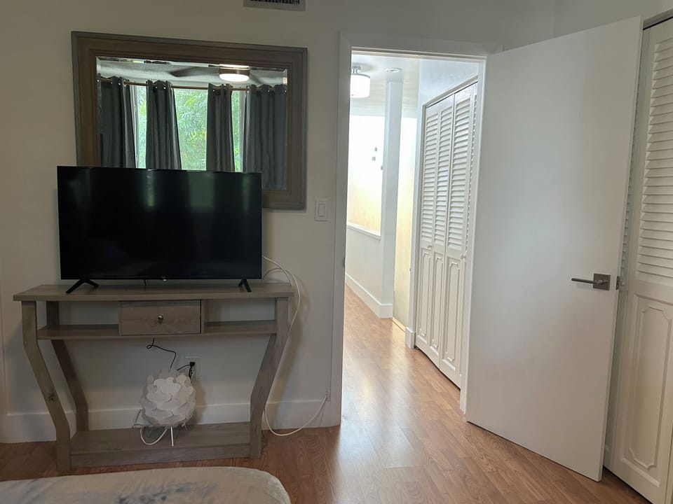 Bedroom Number 2 with full Bathroom, Smart TV and Large Closet. 
