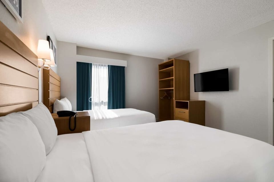 Settle in together with two comfy beds and easy TV time.