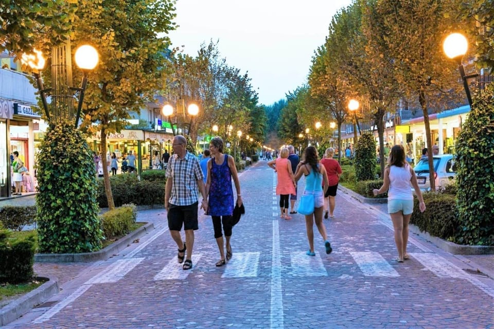 Surroundings [summer] (1-5 km)