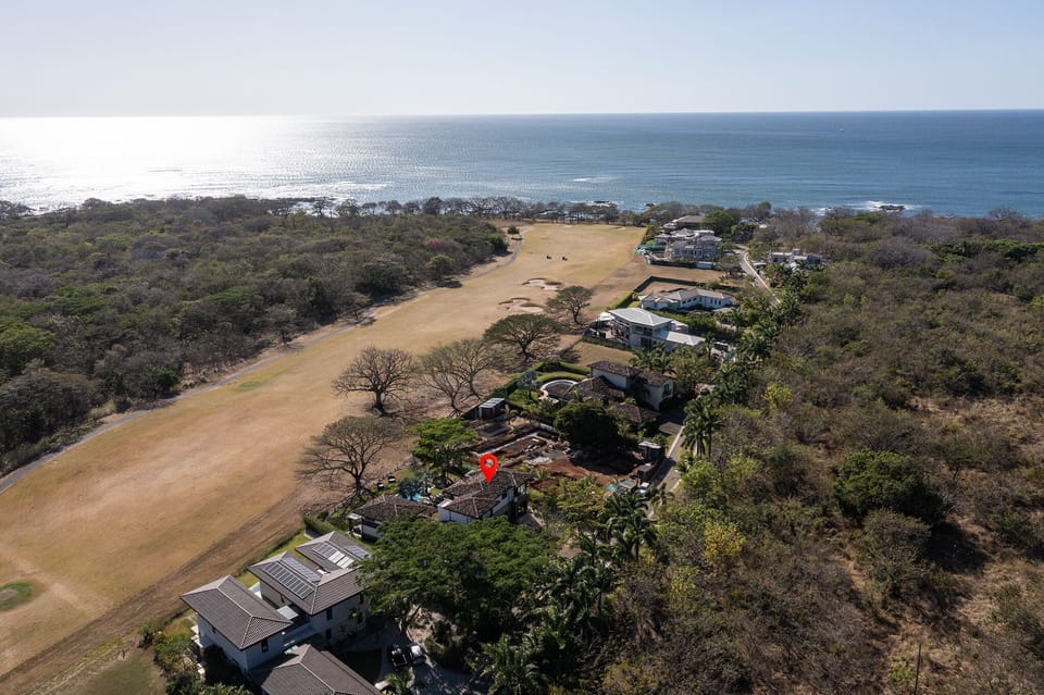 Nestled on the golf course and just a short walk to the beach, this villa provides an ideal setting for a relaxing vacation or group escape in Hacienda Pinilla.