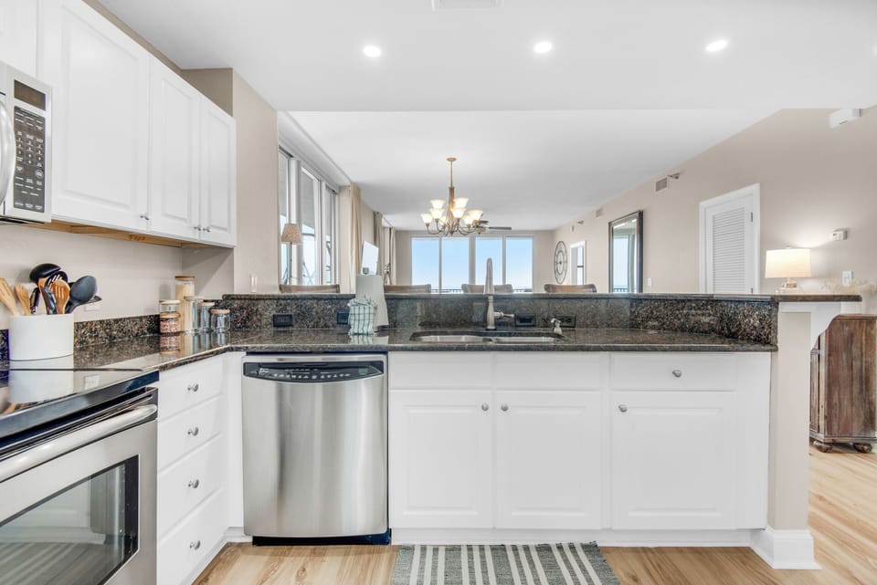 Kitchen has everything you need
