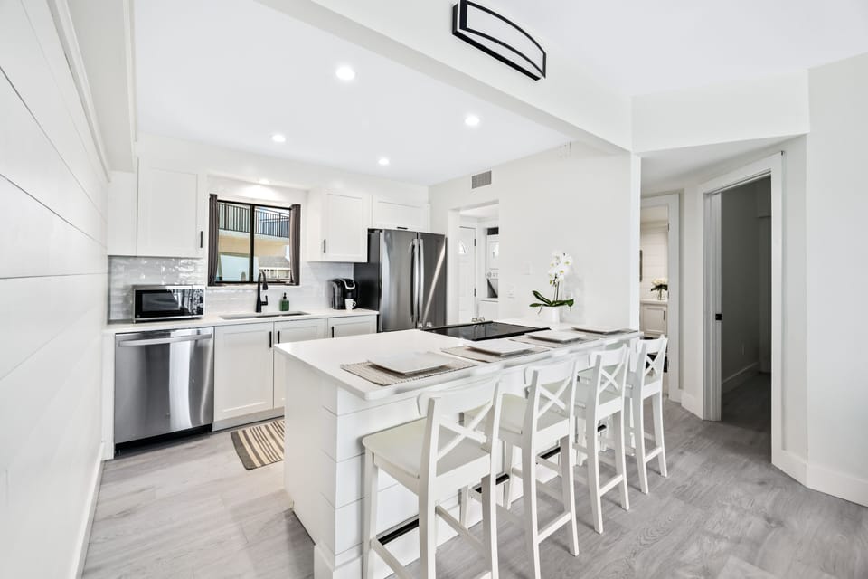 Gourmet kitchen 