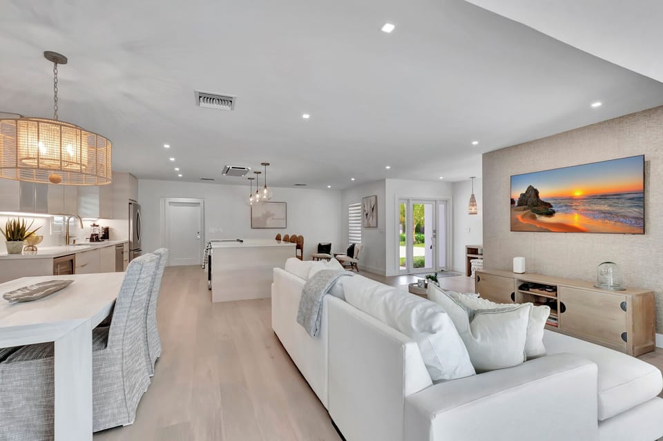 NEWLY RENOVATED, COASTAL MODERN!