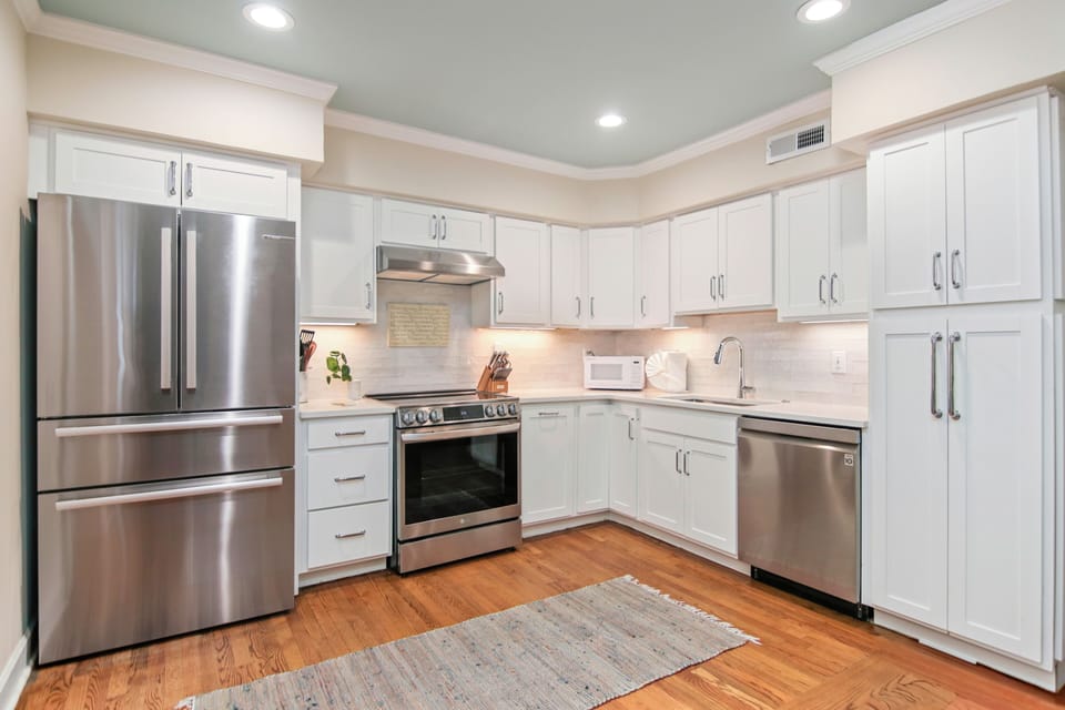 Kitchen (2)
