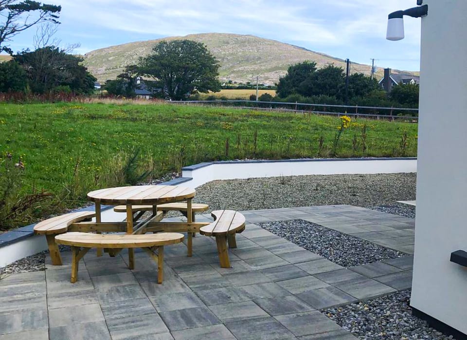 Bell View Holiday Home Sheeps Head | Coastal Self-Catering Holiday Accommodation Available in Bantry, County Cork