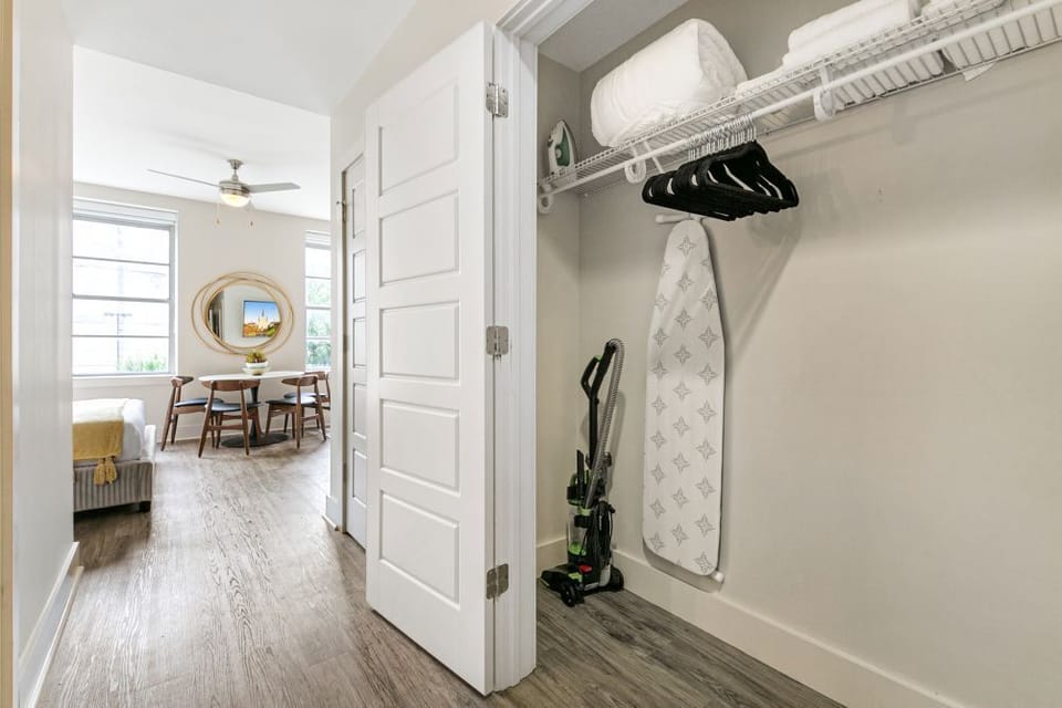 Walk-in closet