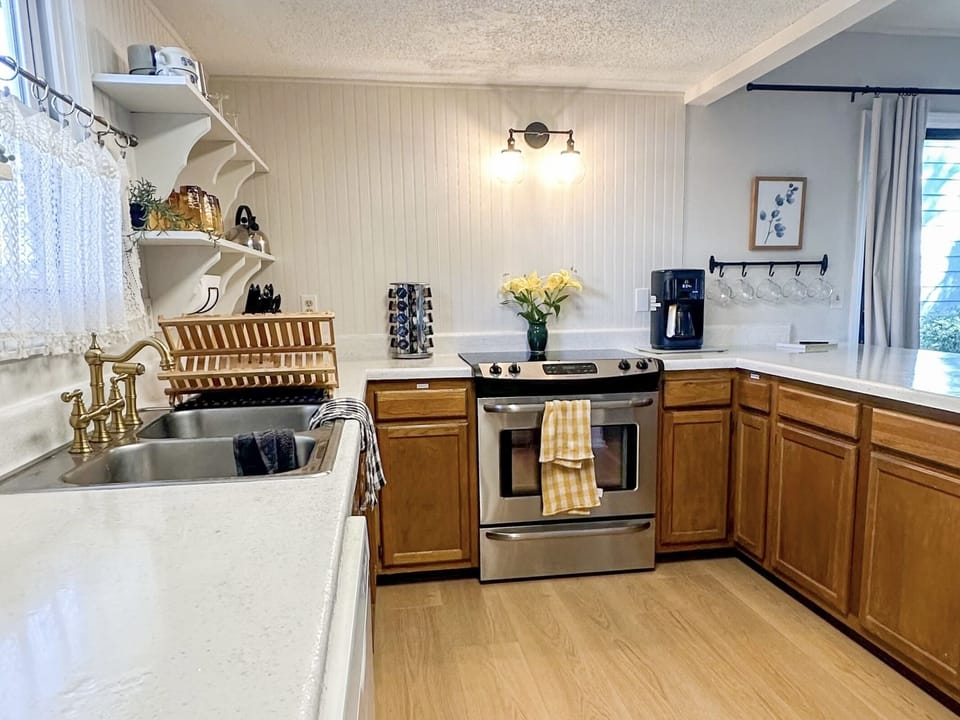 [Kitchen] Fully equipped with spices, pots and pans, utensils and so much more. 