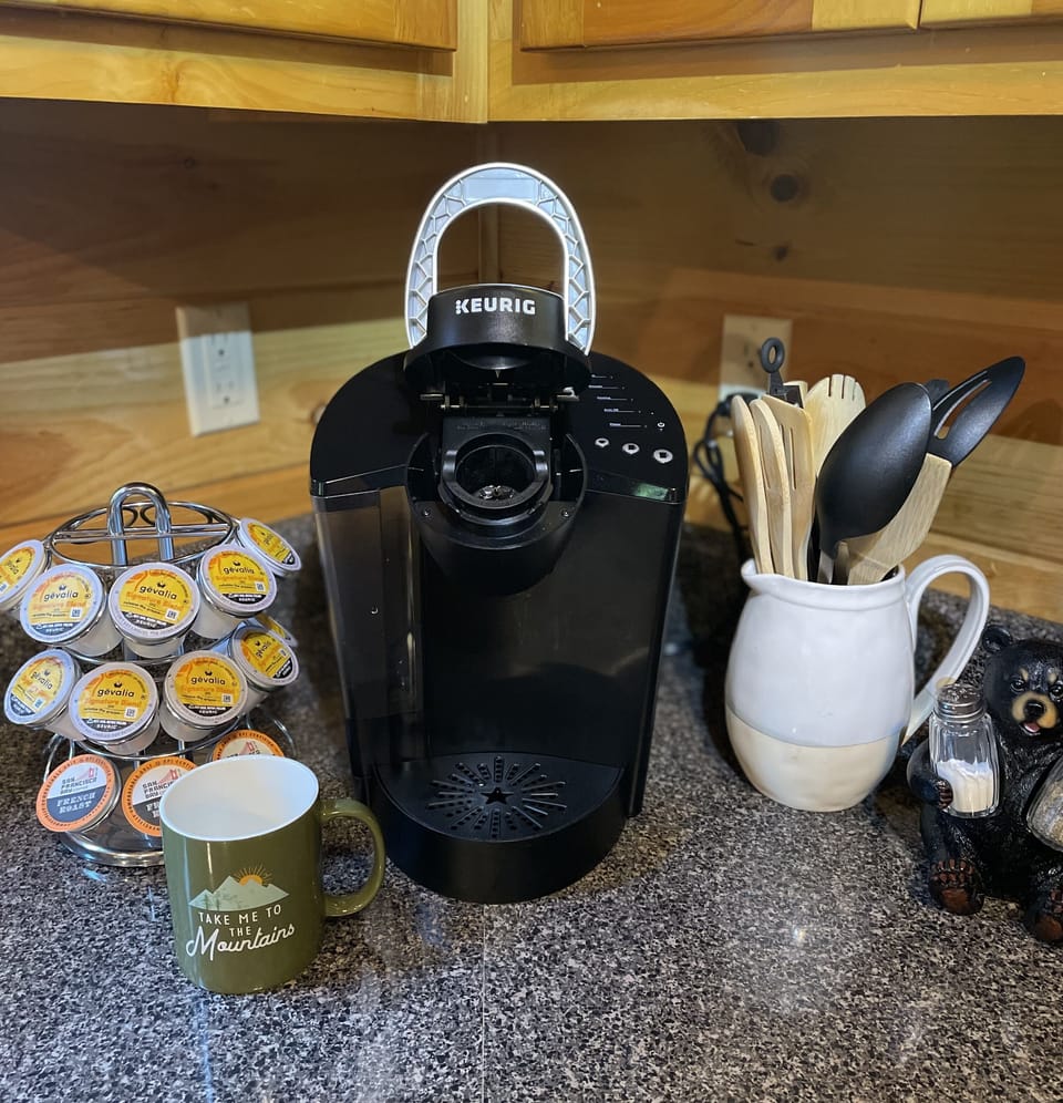 Complimentary regular and decaff coffee and tea. Regular coffee pot available.