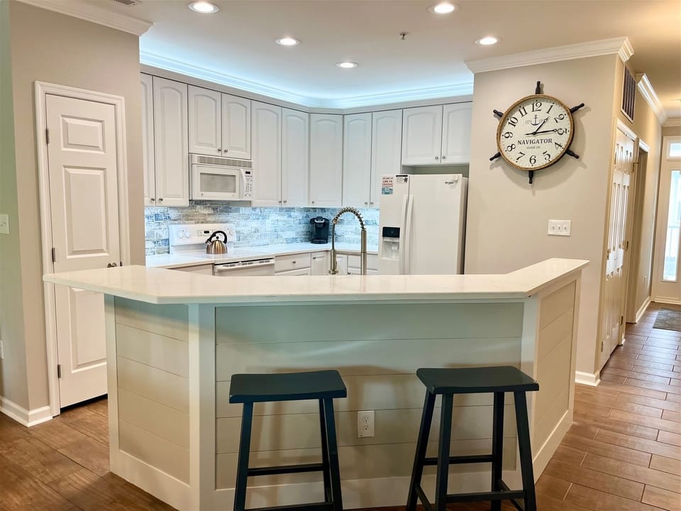 Custom shiplap breakfast bar