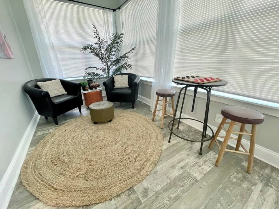 Sitting Area