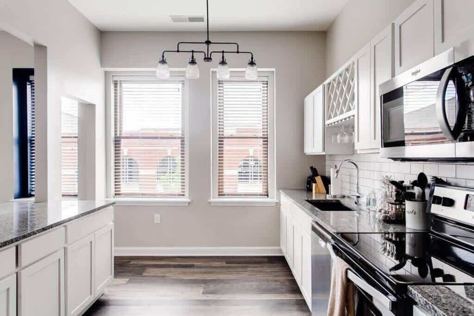 PalaceSuite401-8
