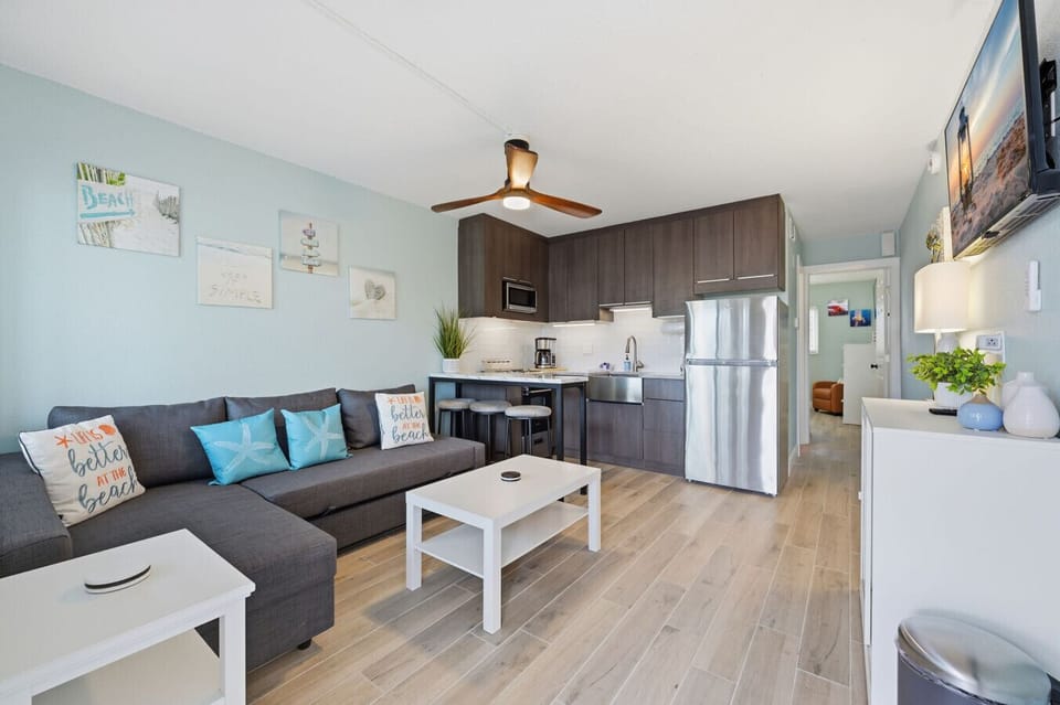 Living Room/ Kitchen