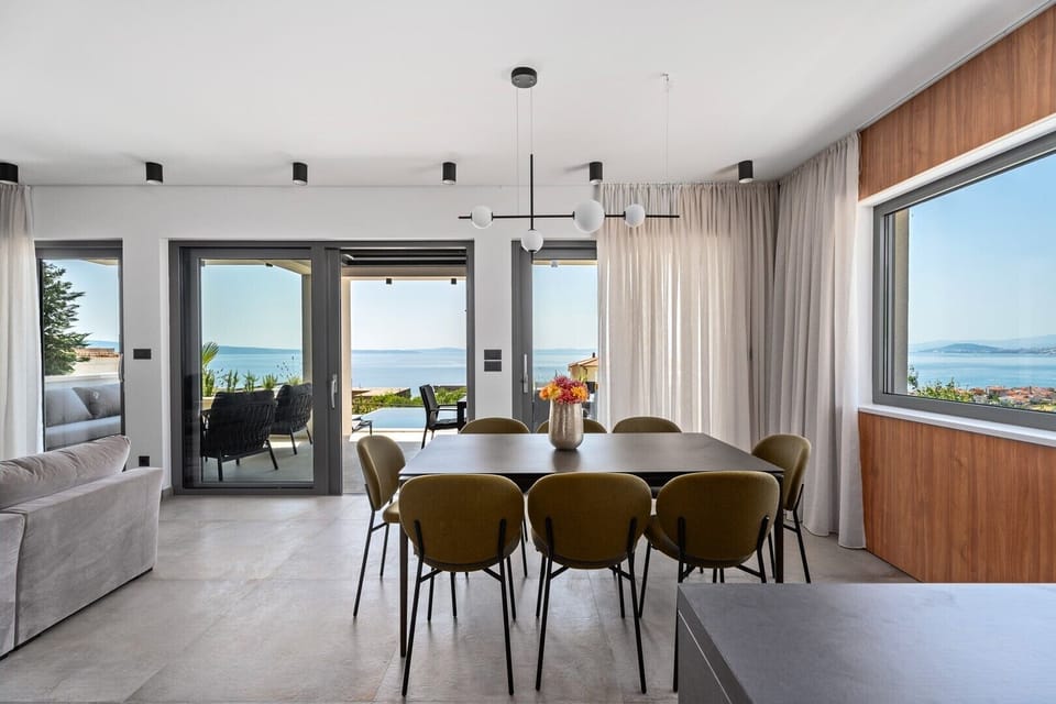 If you prefer to enjoy your privacy at the property, you have the opportunity to arrange additional services like a private chef, a masseuse, and grocery delivery to the property (not included, all can be arranged before or during your stay)