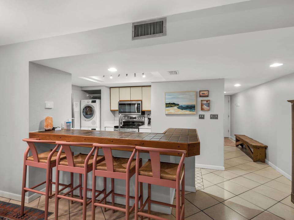 Breakfast Bar With Extra Seating