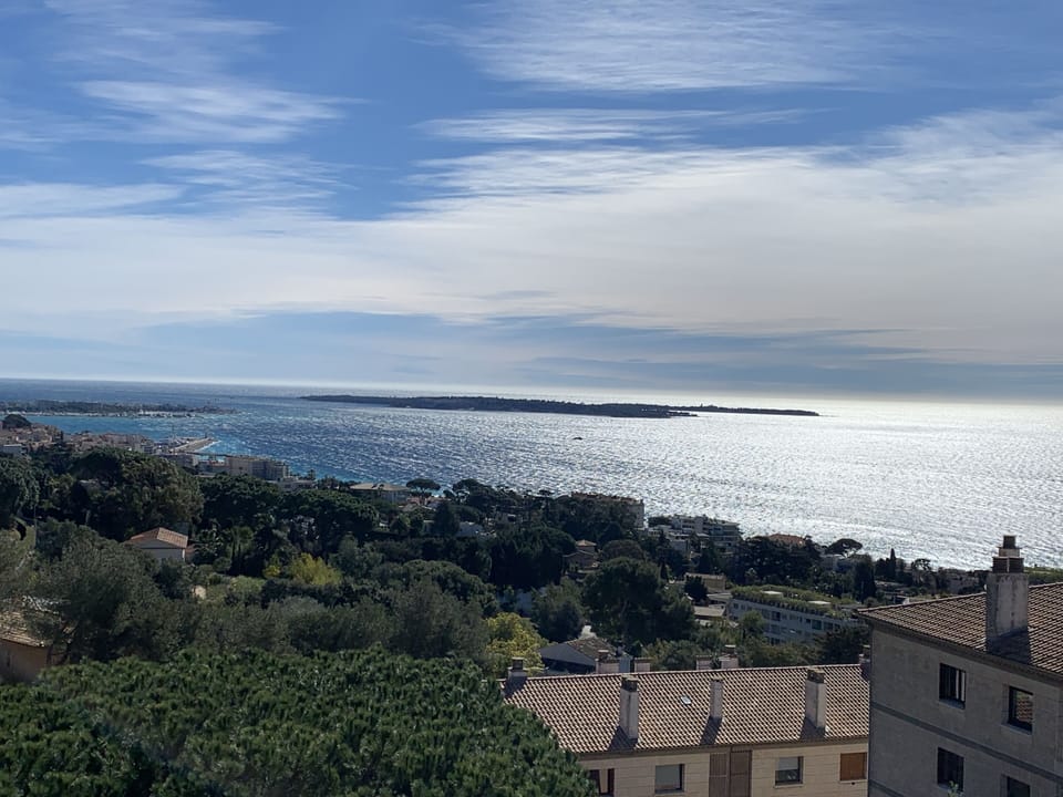 Beach/ocean view