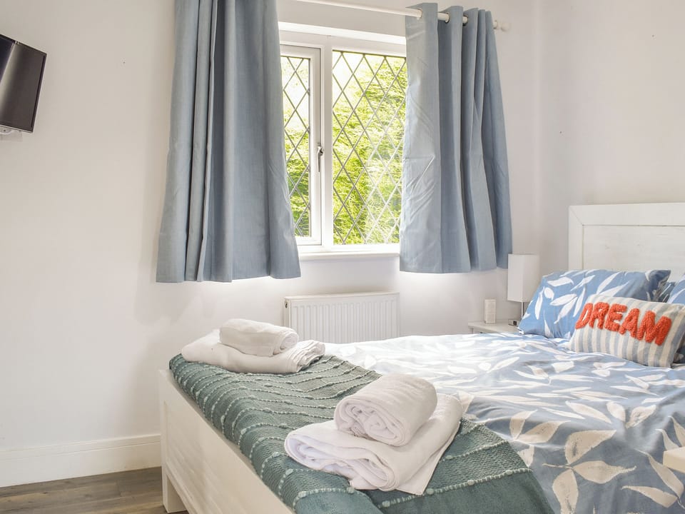 Double bedroom | Puffin Cottage, Amble