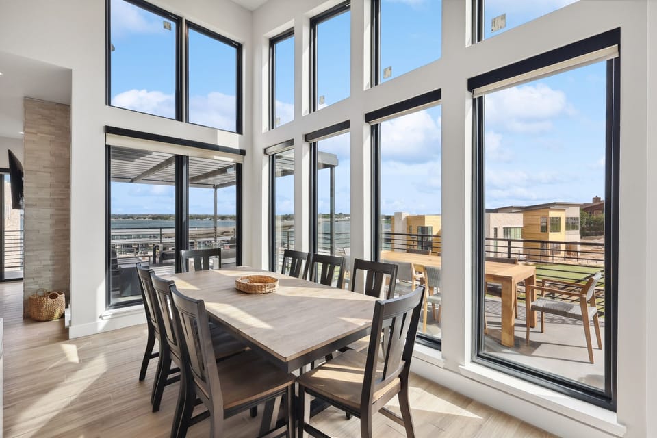 Dining for 8 plus 4 barstools