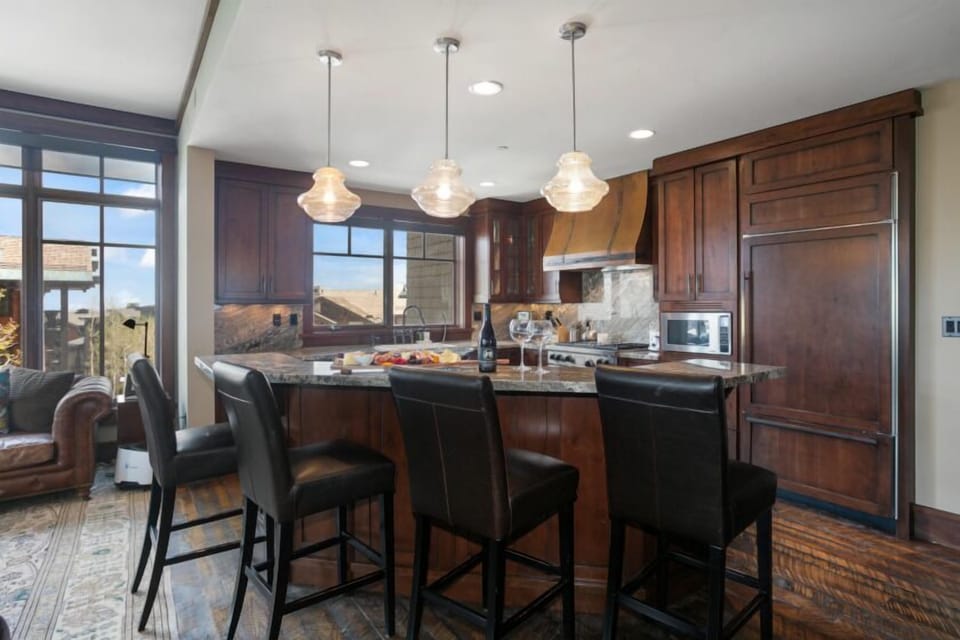 Indoors, Floor, Dining Room, Dining Table, Furniture