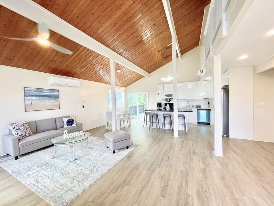 Newly Renovated, Open floor plan