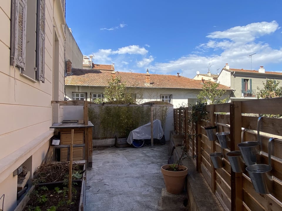 Terrace/patio