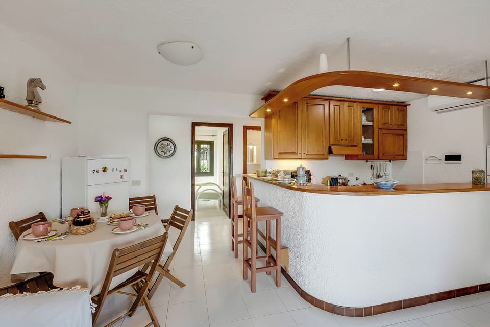 Kitchen and dining area