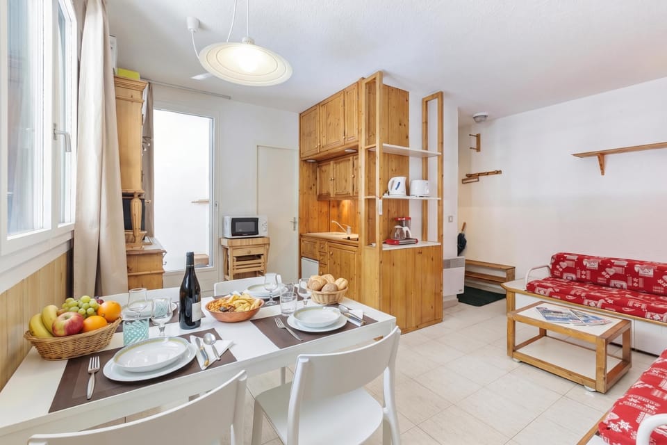 Living and dining room