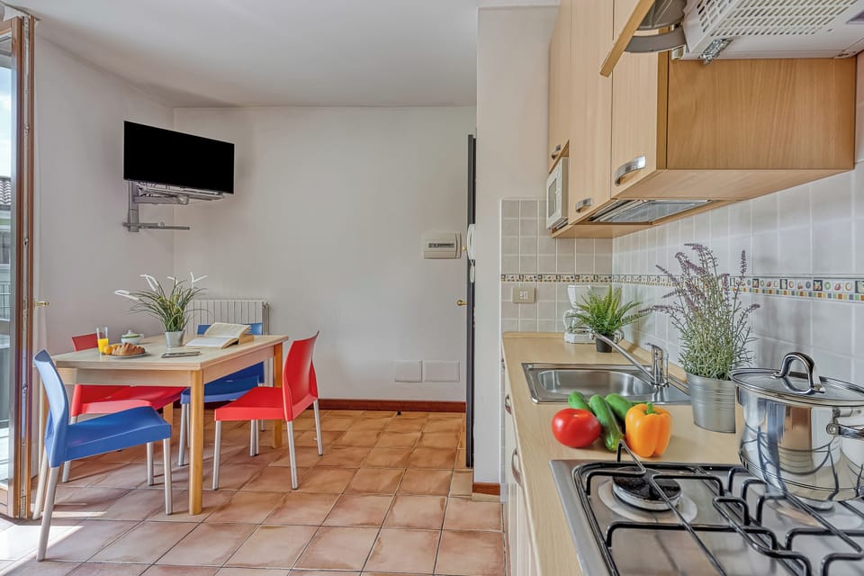 Kitchen and dining area