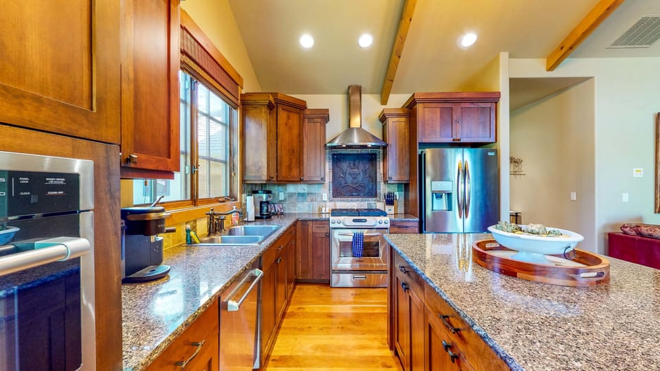 Large spacious kitchen