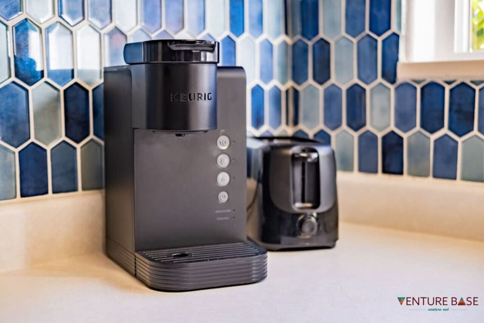 Coffee and toaster station