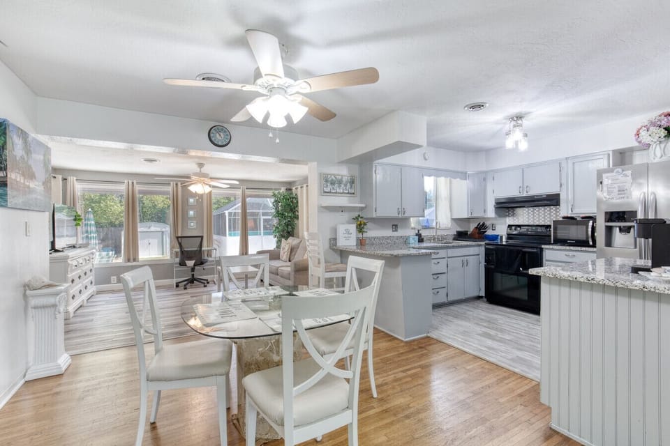 Pool Daytona Beach Vacation Home Airbnb  Pool VRBO  Pet Friendly