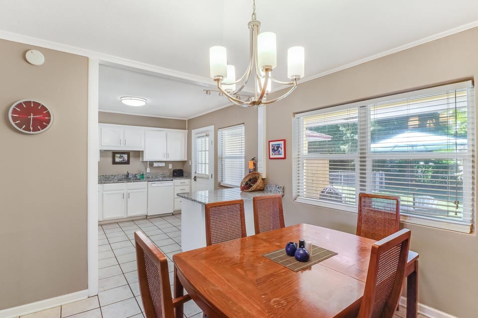 Open dining area