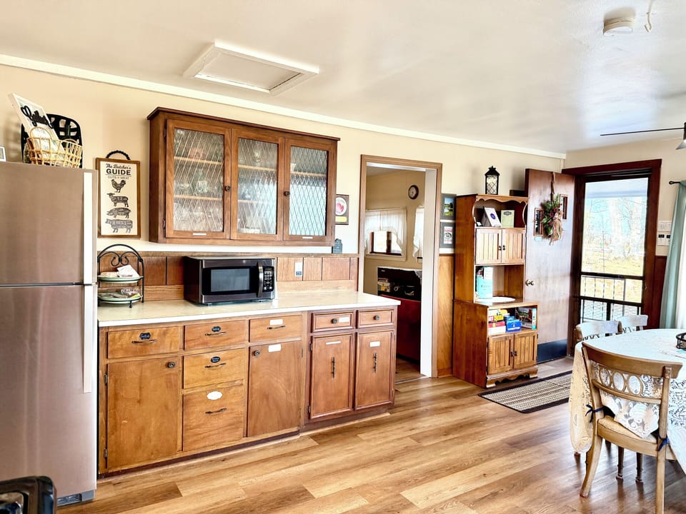 Dining/Kitchen view