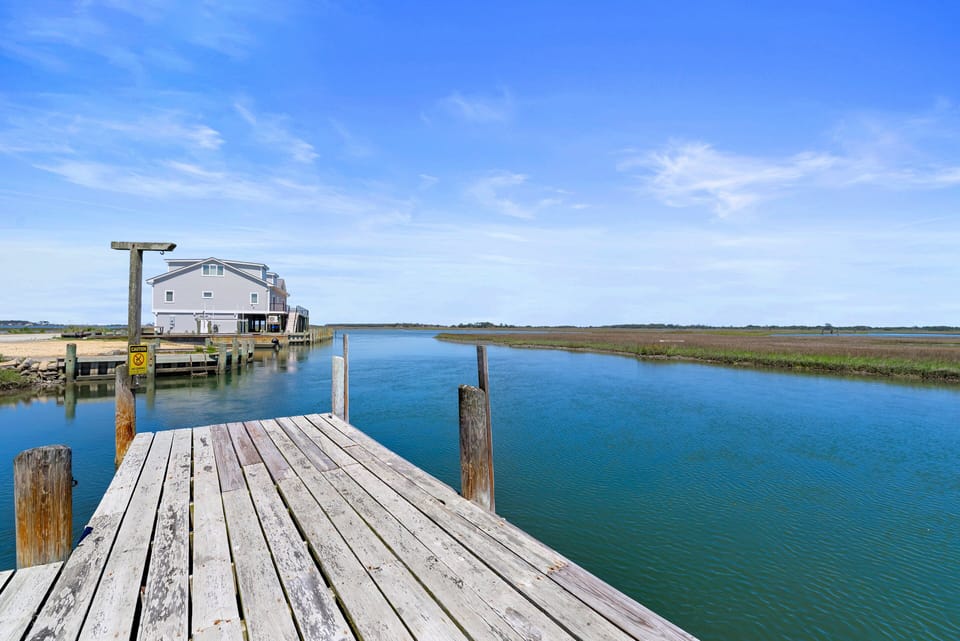 Dock