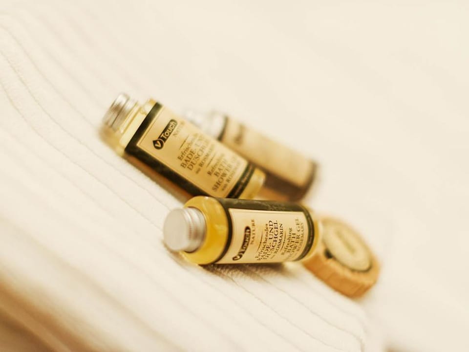 Bathroom amenities