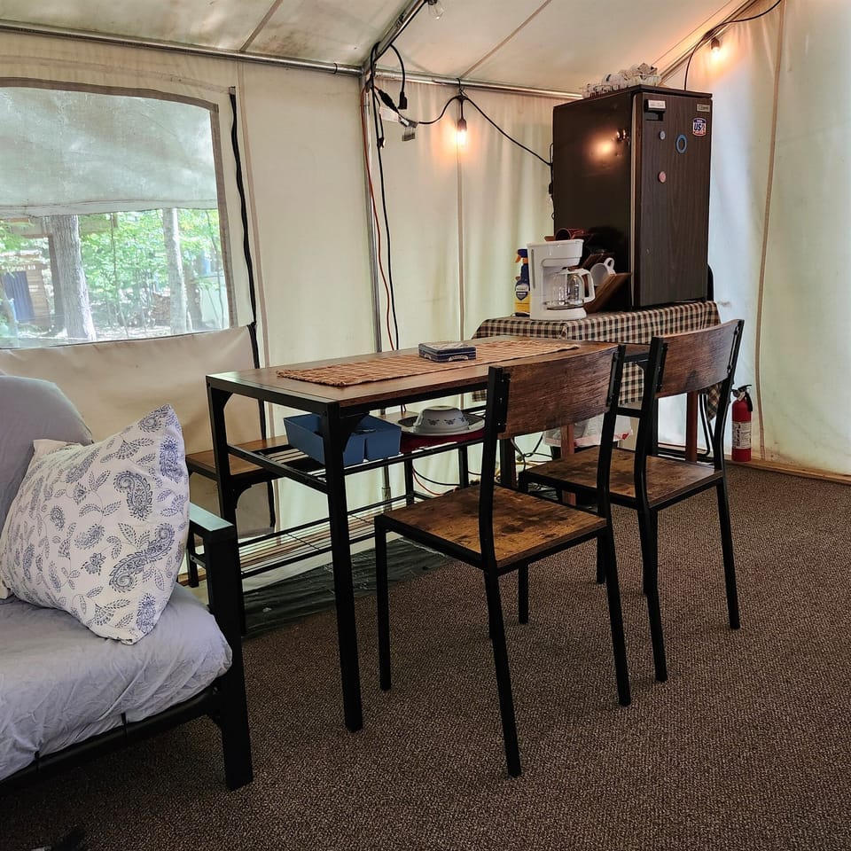 Table for 4 w/storage shelves