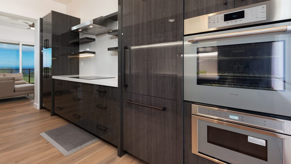 New High end kitchen with induction cooktop