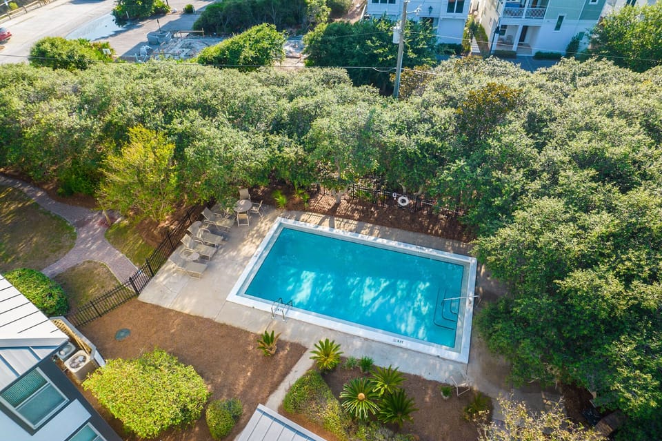 Inlet Dunes #105 | Spacious Onsite Pool & Pool Deck