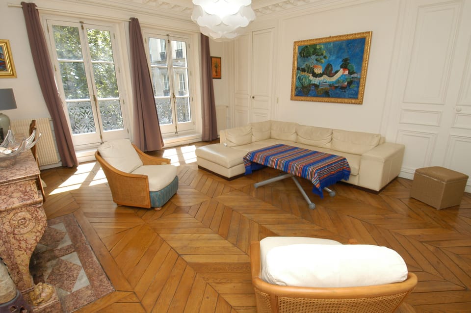 Large and spacious living-room