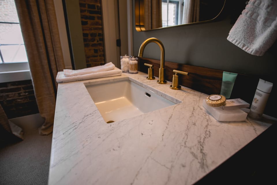 Elegant bathroom vibes ✨🚿