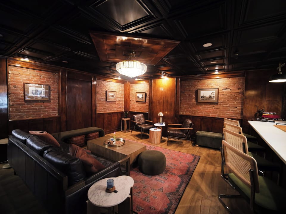 Wine Bar open's from 8am to 10pm