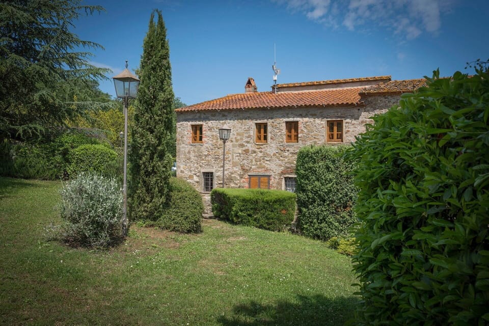 Amenities, Autumn, Building Exterior, Garden, Spring, Summer