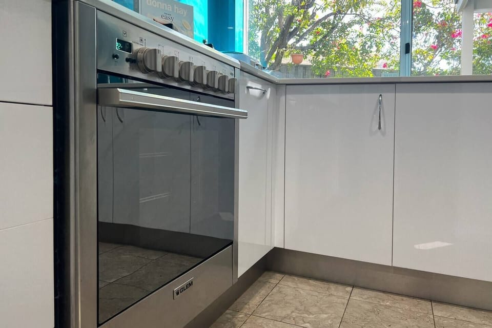 Kitchen - Oven