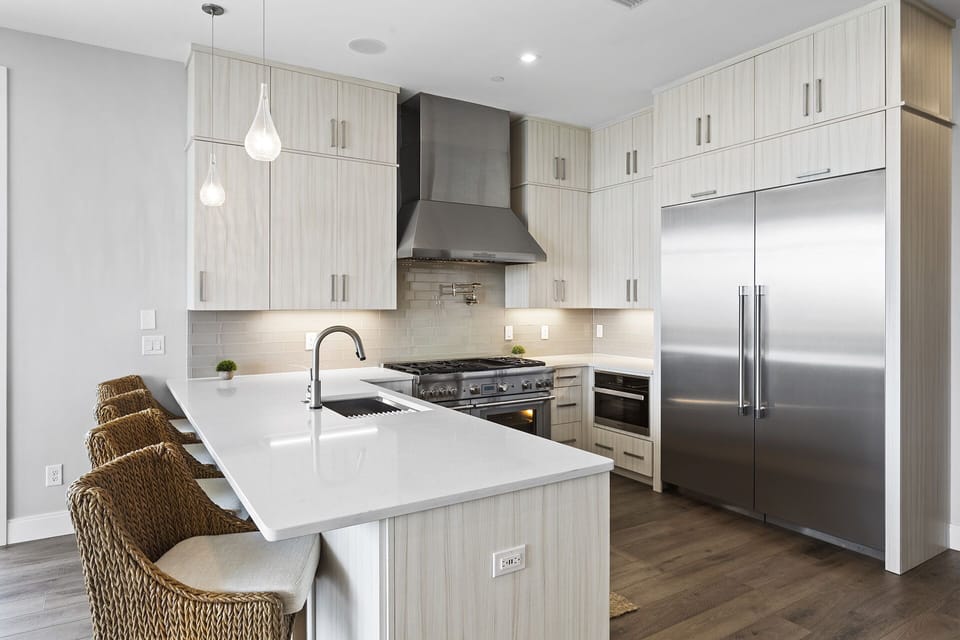 23-Modern-30A-Kitchen