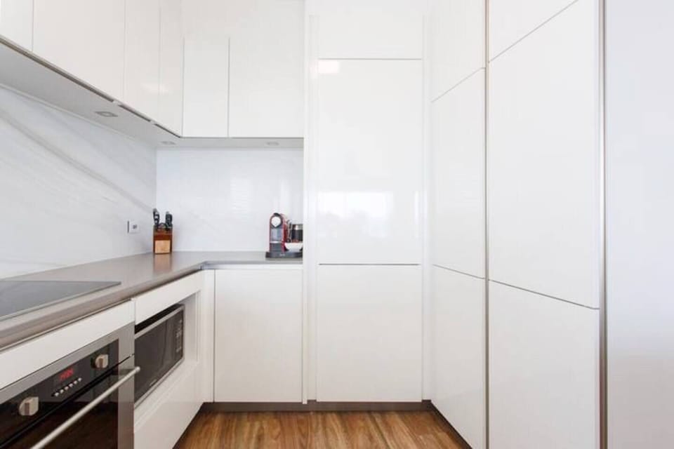 Modern Kitchen.