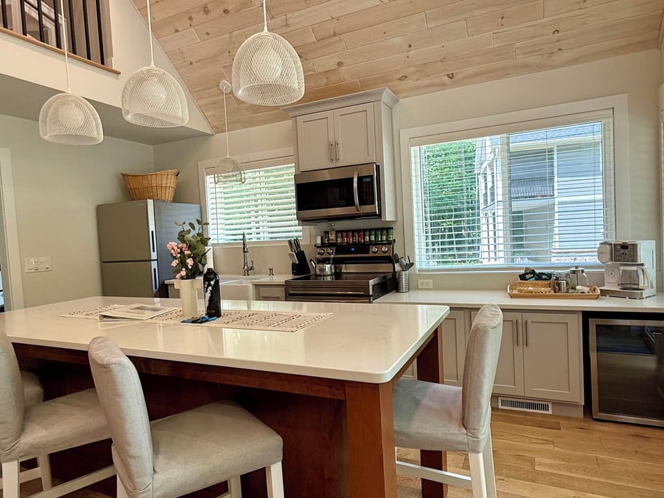 Full Kitchen with Large Island for Cooking and Eating