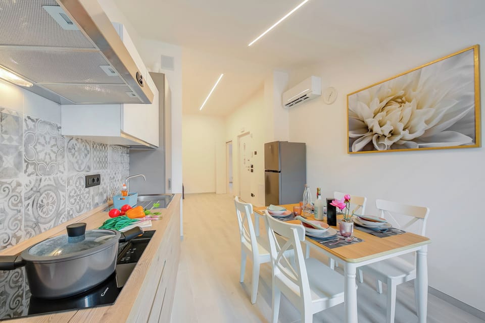 Kitchen and dining area