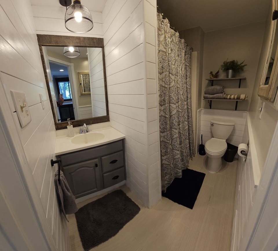 Bathroom #1