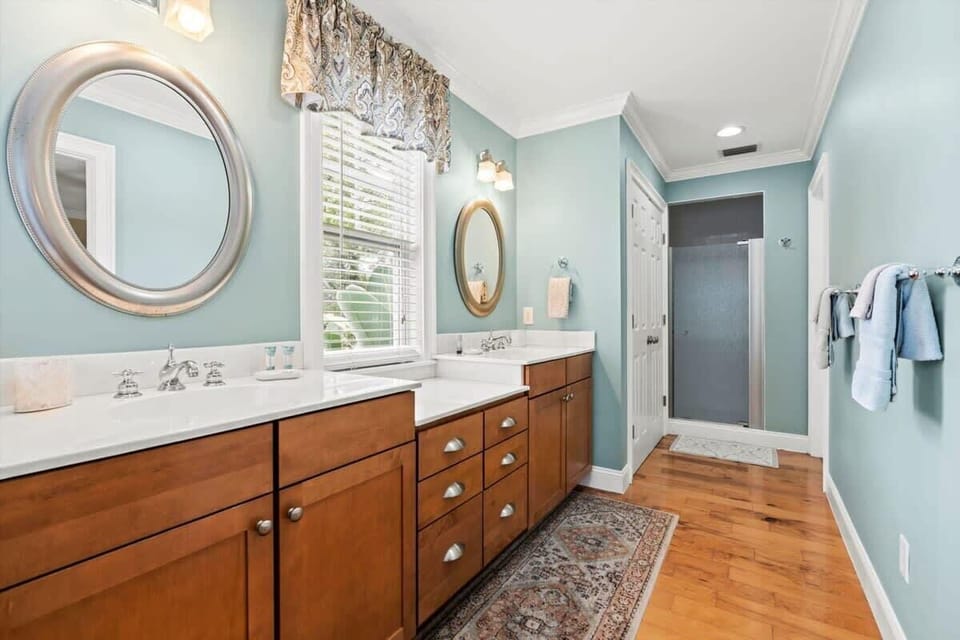 A spacious full bath with double sinks
